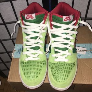 2008 Dr. Feel Good Nike dunk SB hi pro sneakers
